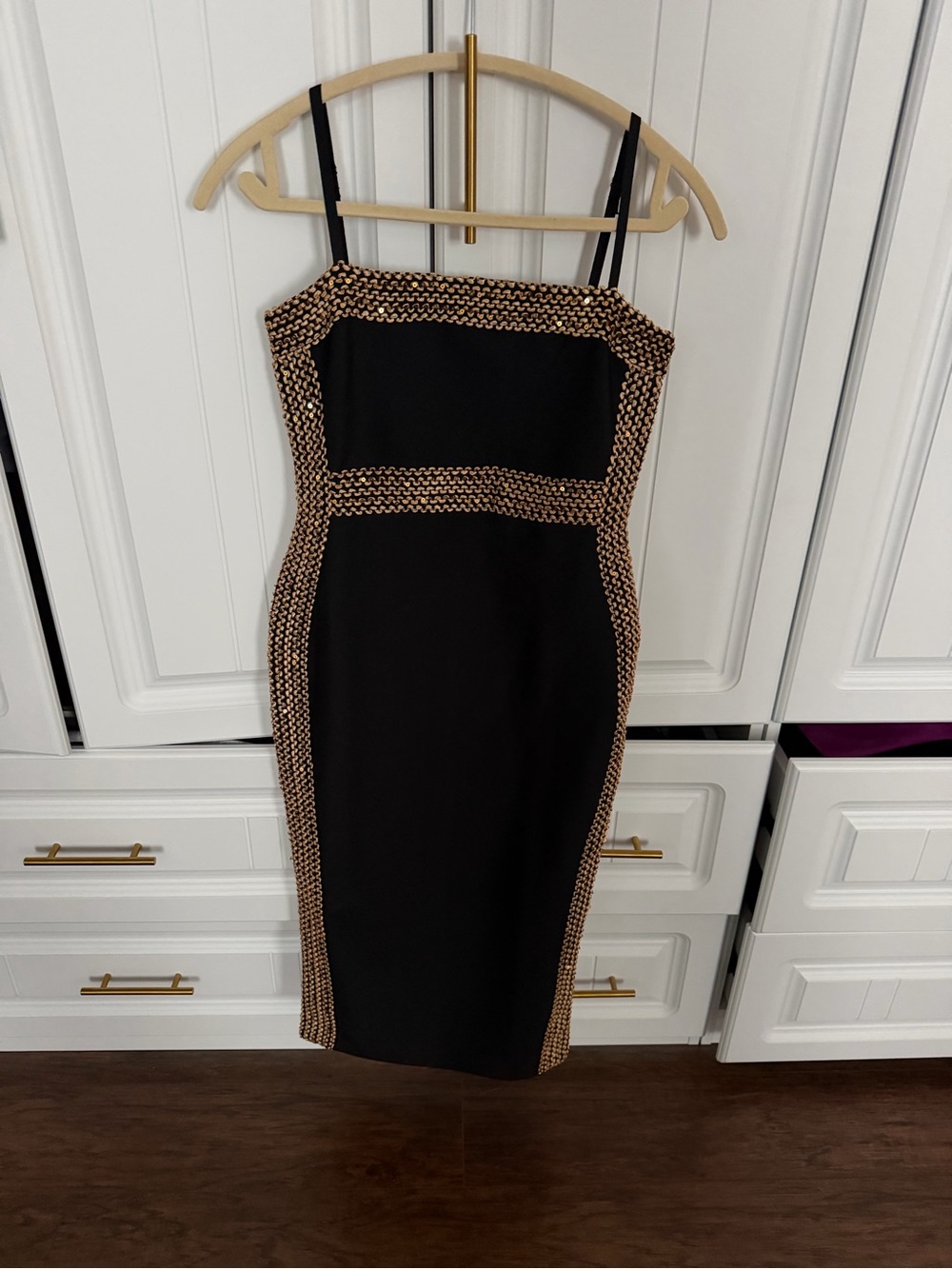 Bella Barnett Dress size s